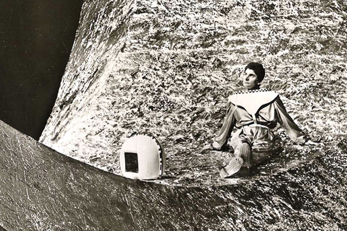 Pași spre lună (1964),