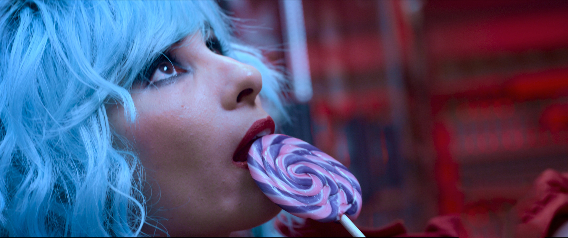 SCARLET BLUE (FRANȚA, 2023)